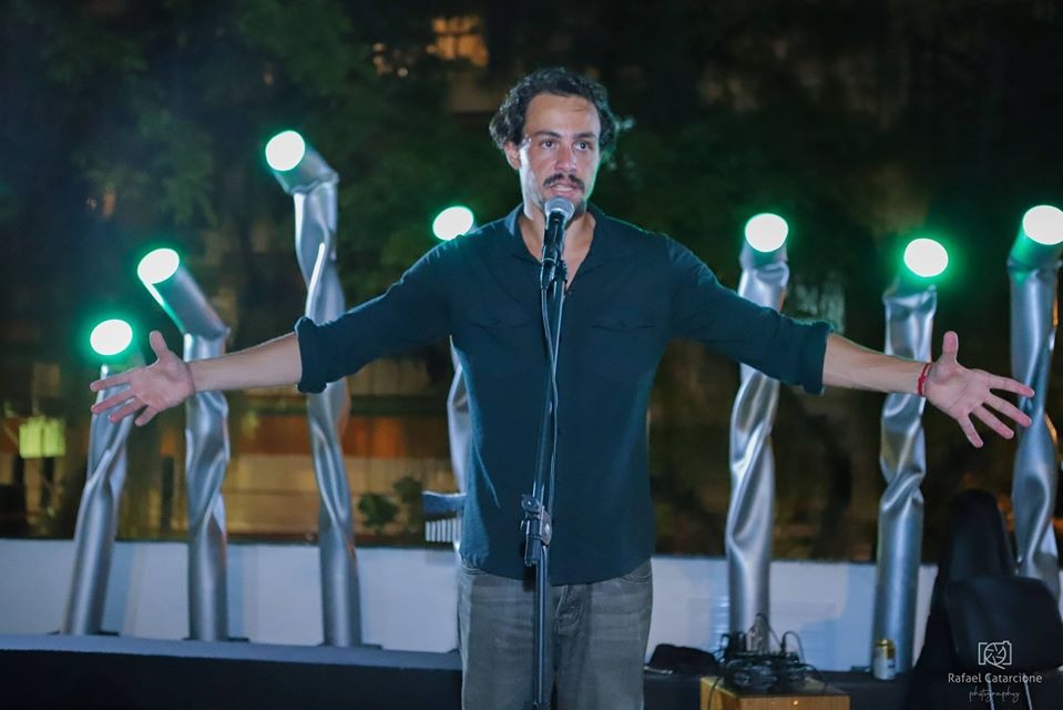 Igor Calazans lança novo livro de poesias em sarau no Rio de Janeiro