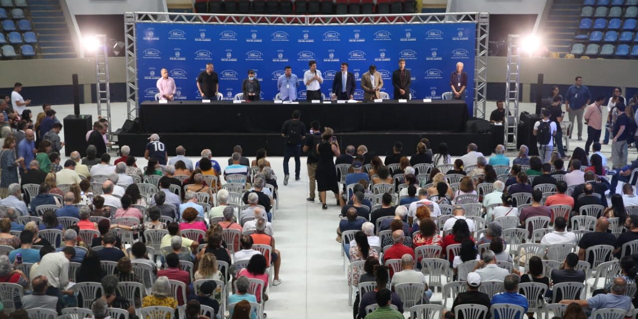 Futuro do Caio Martins é debatido em audiência pública que reuniu mais de 400 pessoas