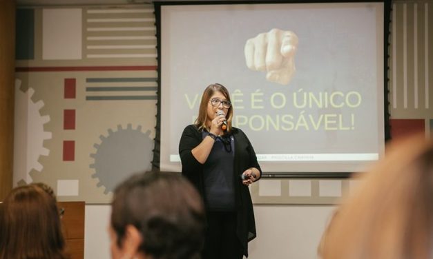 Do Autoconhecimento à Excelência: Uma Jornada de Transformação que gera Realizadores